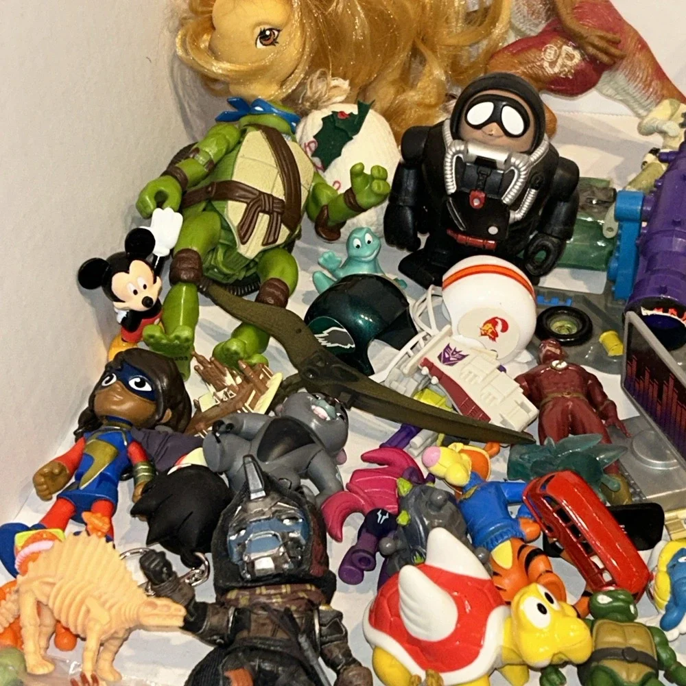 Action Figure Junk Drawer Lot‎ 80s-2000s Figures Vehicles & Accessories